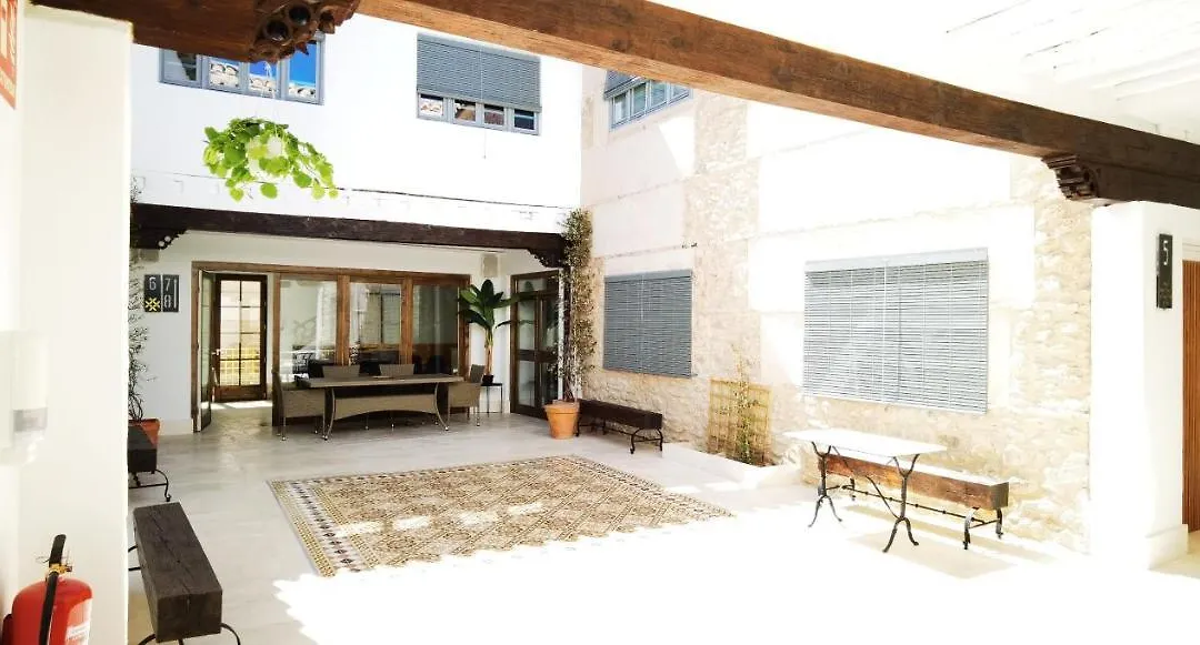 MANZANO PALACE. Habitaciones y Suites 30 m2 en la Plaza Mayor-1